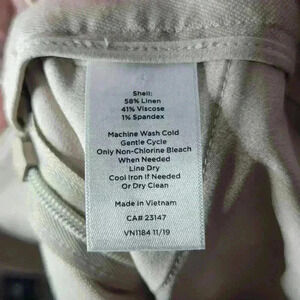 Talbots trousers Linen/Viscose/spandex blend. Size 8P